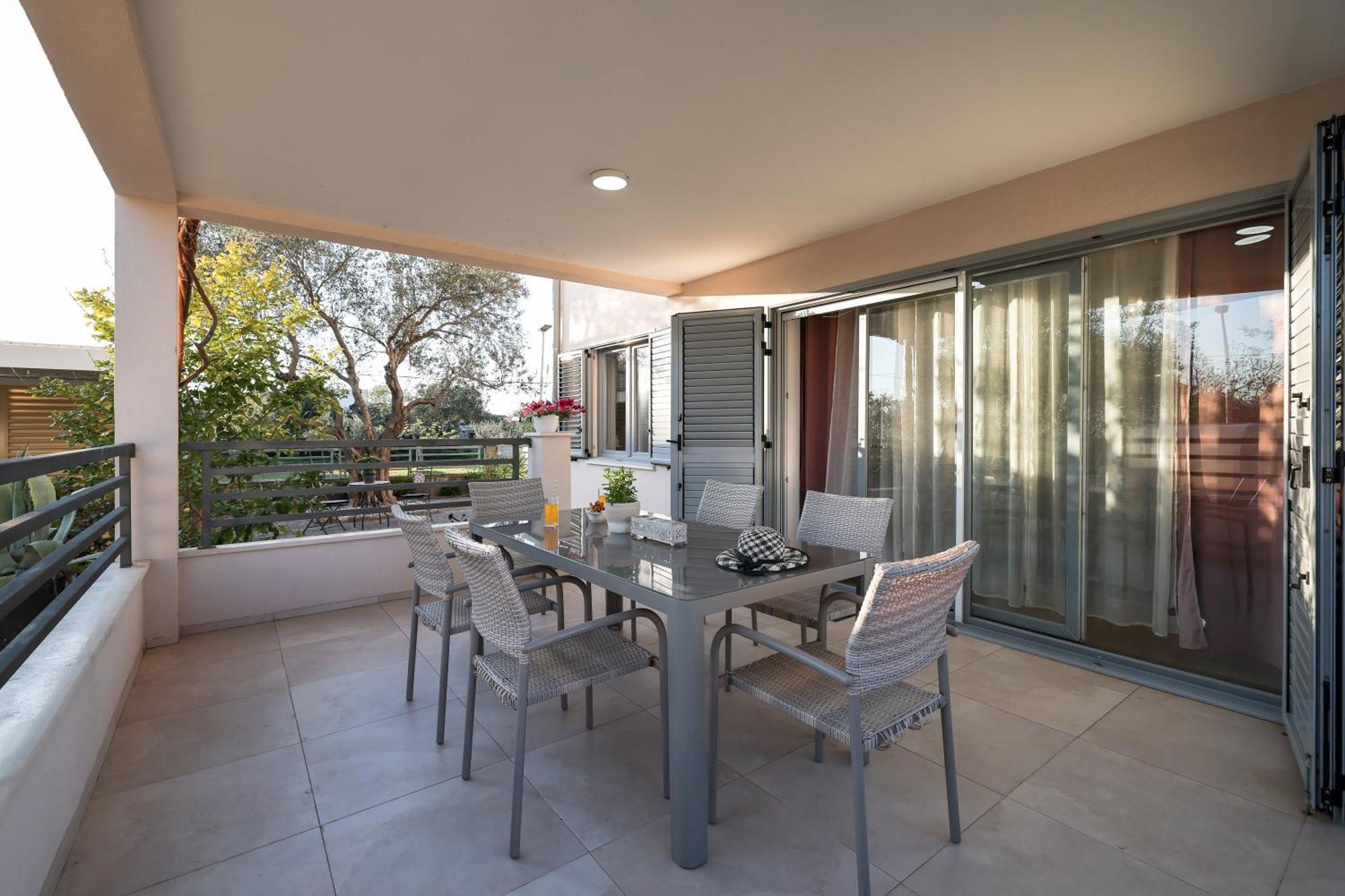 Villa Olive Garden Sukošan Extérieur photo